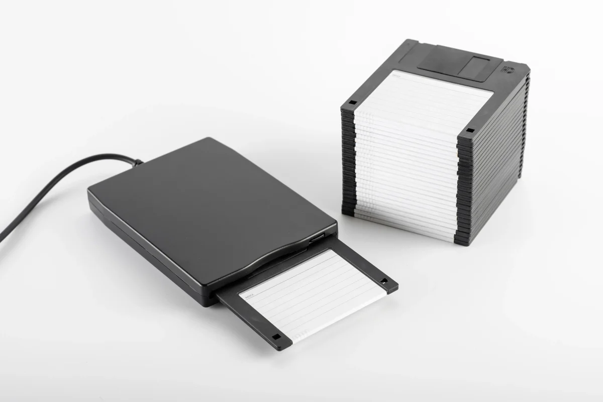 Understanding the Impact of File Systems: How Formatting Choices Affect Performance