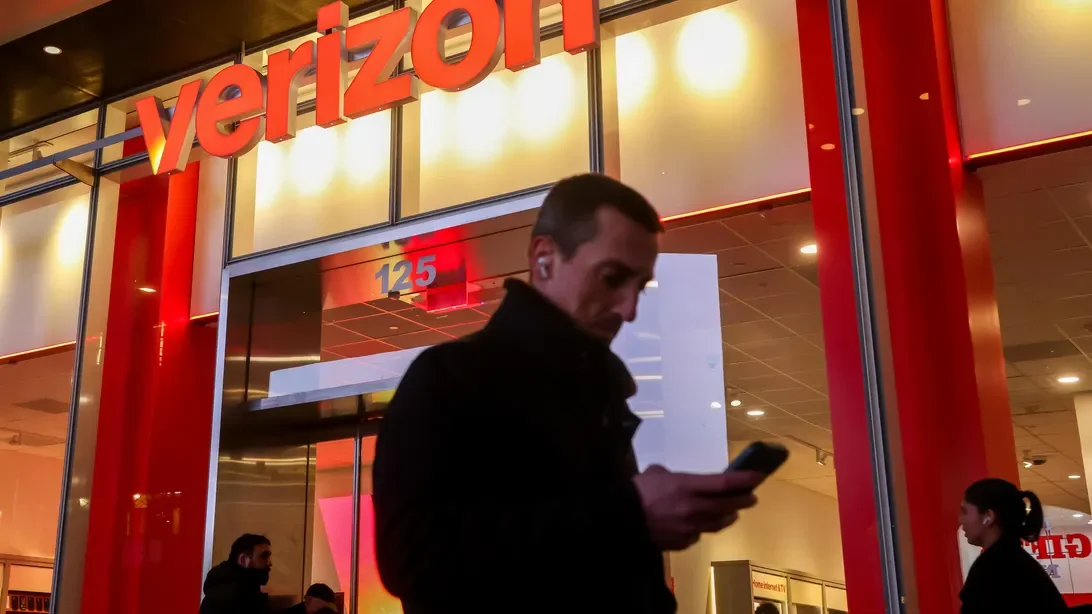 Verizon's Network Outage Highlights Risks of Human Error in Telecom Operations