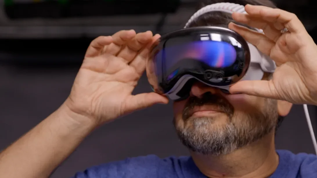 VisionOS 27 empowers developers as Apple's Vision Pro integrates advanced AI features