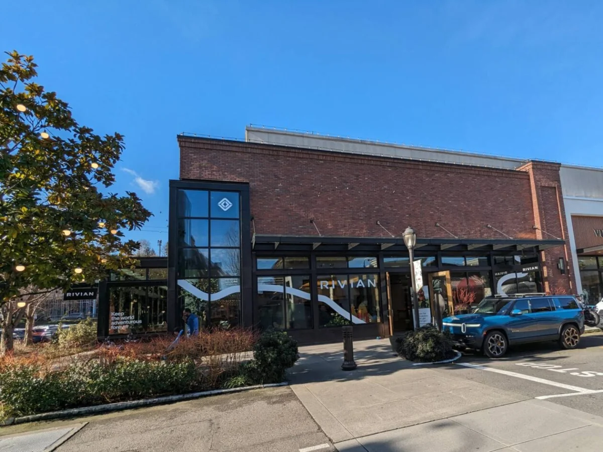 Washington state’s dealership rules shift as Rivian and Lucid gain traction against Tesla